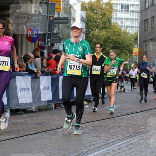 05.10.2025 - 20. swb-Marathon Bremen Strokosch-Dieckow http://msf.ph/oto/9257192 05.10.2025 11:03:41 Ziel 9315, 9940, 10238, 10297, 10478, 10603, 10604, 10711, 10713, 11306, 11589 meine-sportfotos.de