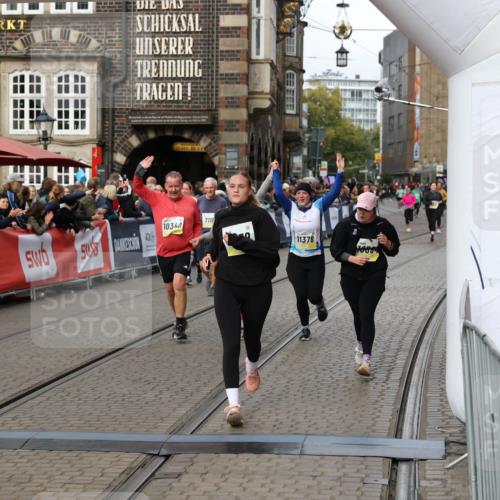 05.10.2025 - 20. swb-Marathon Bremen Yannick Fuchs http://msf.ph/oto/9257218 05.10.2025 11:16:19 Ziel 7109, 9640, 9679, 10220, 10339, 10340, 10564, 10635, 11331, 11378 meine-sportfotos.de