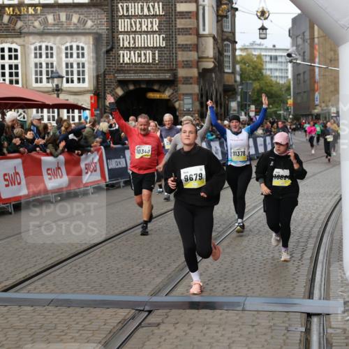 05.10.2025 - 20. swb-Marathon Bremen Yannick Fuchs http://msf.ph/oto/9257250 05.10.2025 11:16:19 Ziel 7109, 9640, 9679, 10220, 10339, 10340, 10564, 10635, 11331, 11378 meine-sportfotos.de