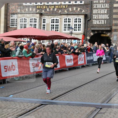 05.10.2025 - 20. swb-Marathon Bremen Yannick Fuchs http://msf.ph/oto/9257706 05.10.2025 11:16:28 Ziel 7110, 10023, 10083, 10339, 10379, 10450, 11029, 11247 meine-sportfotos.de