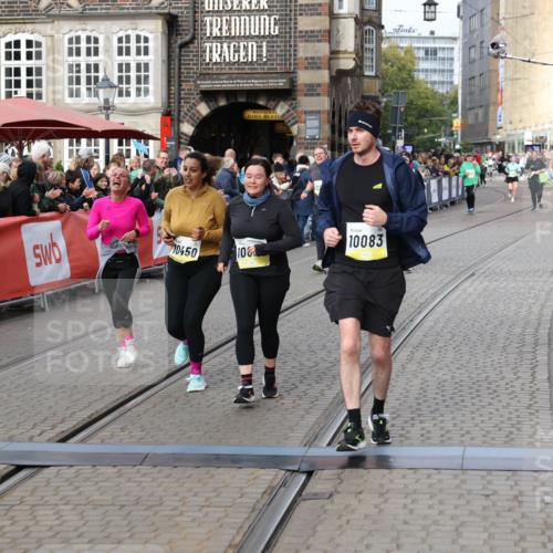 05.10.2025 - 20. swb-Marathon Bremen Yannick Fuchs http://msf.ph/oto/9257762 05.10.2025 11:16:30 Ziel 7110, 10023, 10083, 10379, 10450, 11029, 11247 meine-sportfotos.de