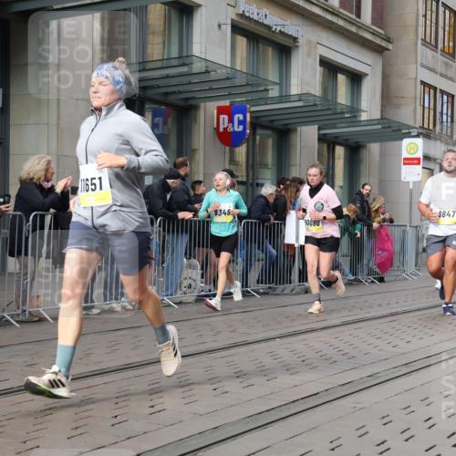 05.10.2025 - 20. swb-Marathon Bremen Strokosch-Dieckow http://msf.ph/oto/9257770 05.10.2025 10:58:35 Ziel 8585, 9346, 9349, 9370, 9518, 9540, 9542, 9601, 9622, 9847, 9977, 10080, 10263, 10357, 10560, 10561, 10588, 10594, 10607, 11290, 11483, 11612, 11651, 8585, 9346, 9349, 9370, 9518, 9540, 9542, 9601, 9622, 9847, 9977, 10080, 10263, 10357, 10560, 10561, 10588, 10594, 10607, 11290, 11483, 11612, 11651 meine-sportfotos.de