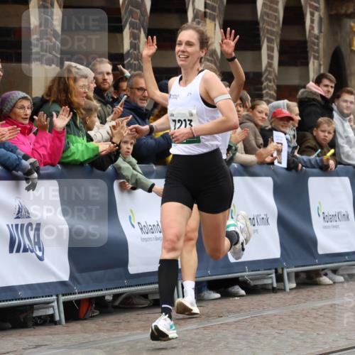 05.10.2025 - 20. swb-Marathon Bremen Strokosch-Dieckow http://msf.ph/oto/9257846 05.10.2025 12:55:17 Ziel 235, 474, 2132, 6444, 7213, 7883 meine-sportfotos.de