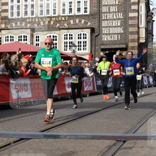 05.10.2025 - 20. swb-Marathon Bremen Yannick Fuchs http://msf.ph/oto/9258147 05.10.2025 10:56:06 Ziel 7147, 9871, 9950, 10015, 10610, 10654, 10758, 10921, 10959, 11148, 11439 meine-sportfotos.de