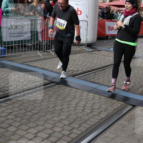 05.10.2025 - 20. swb-Marathon Bremen Yannick Fuchs http://msf.ph/oto/9258236 05.10.2025 11:16:37 Ziel 10023, 10083, 10379, 10450, 11358, 11404 meine-sportfotos.de