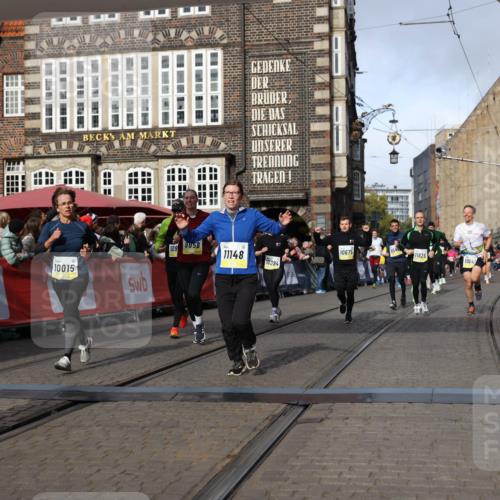 05.10.2025 - 20. swb-Marathon Bremen Yannick Fuchs http://msf.ph/oto/9258271 05.10.2025 10:56:08 Ziel 7147, 9541, 9871, 9950, 10015, 10394, 10641, 10654, 10675, 10758, 10921, 10959, 11148, 11626 meine-sportfotos.de