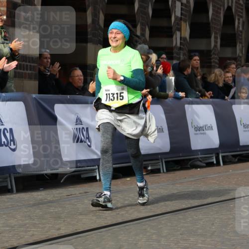 05.10.2025 - 20. swb-Marathon Bremen Strokosch-Dieckow http://msf.ph/oto/9258651 05.10.2025 11:04:51 Ziel 9220, 9530, 9813, 9866, 9927, 10684, 10771, 10891, 11180, 11315, 11372, 11559, 11615, 11636 meine-sportfotos.de