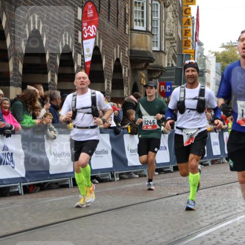 05.10.2025 - 20. swb-Marathon Bremen Strokosch-Dieckow http://msf.ph/oto/9258950 05.10.2025 12:55:54 Ziel 787, 902, 1245, 1418, 2268, 4375 meine-sportfotos.de