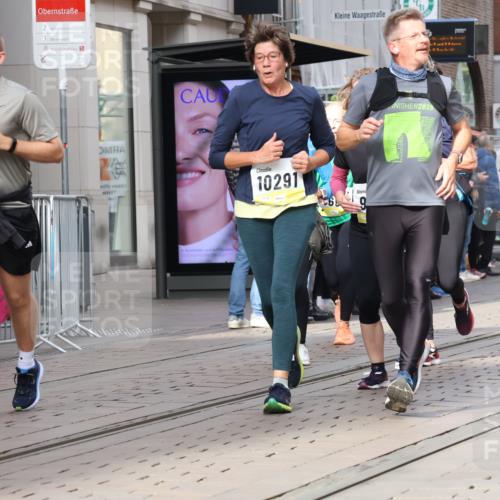 05.10.2025 - 20. swb-Marathon Bremen Strokosch-Dieckow http://msf.ph/oto/9259149 05.10.2025 10:59:37 Ziel 7621, 9005, 9378, 9381, 9473, 9603, 9604, 9611, 9612, 9666, 9673, 10138, 10290, 10291, 10311, 10489, 10572, 11026, 11125, 11266, 11444, 11582, 11600, 11639, 11644, 7621, 9005, 9378, 9381, 9473, 9603, 9604, 9611, 9612, 9666, 9673, 10138, 10290, 10291, 10311, 10489, 10572, 11026, 11125, 11266, 11444, 11582, 11600, 11639, 11644 meine-sportfotos.de