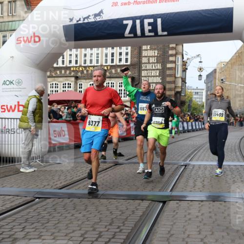 05.10.2025 - 20. swb-Marathon Bremen Yannick Fuchs http://msf.ph/oto/9259333 05.10.2025 10:47:49 Ziel 9377, 10062, 10073, 10676, 10850, 10875, 10947, 11244, 11330, 11409, 11708 meine-sportfotos.de