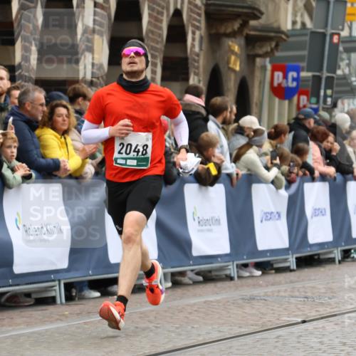 05.10.2025 - 20. swb-Marathon Bremen Strokosch-Dieckow http://msf.ph/oto/9259545 05.10.2025 12:56:08 Ziel 57, 481, 1379, 2048, 3707, 7766 meine-sportfotos.de