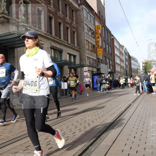 05.10.2025 - 20. swb-Marathon Bremen Strokosch-Dieckow http://msf.ph/oto/9259726 05.10.2025 11:00:00 Ziel 7177, 7178, 7215, 7621, 9173, 9177, 9495, 9531, 9672, 10063, 10067, 10071, 10217, 10345, 10406, 10489, 10492, 10504, 10794, 10889, 10919, 10930, 10985, 11003, 11050, 11063, 11125, 11255, 11263, 11424, 11534, 11595, 11600, 11610, 11619, 11699, 11713, 7177, 7178, 7215, 7621, 9173, 9177, 9495, 9531, 9672, 10063, 10067, 10071, 10217, 10345, 10406, 10489, 10492, 10504, 10794, 10889, 10919, 10930, 10985, 11003, 11050, 11063, 11125, 11255, 11263, 11424, 11600 meine-sportfotos.de