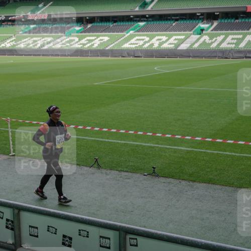 05.10.2025 - 20. swb-Marathon Bremen Michael Burmester http://msf.ph/oto/9260140 05.10.2025 10:49:55 Laufen im Stadion 9405, 9445, 9513, 9733, 9808, 9857, 10035, 10072, 10096, 10133, 10184, 10373, 10488, 10700, 10720, 10724, 10731, 11190, 11643, 9247, 9513, 9688, 9753, 10488, 11216, 11625 meine-sportfotos.de