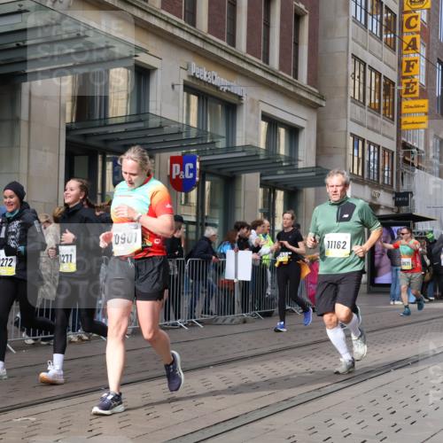 05.10.2025 - 20. swb-Marathon Bremen Strokosch-Dieckow http://msf.ph/oto/9260193 05.10.2025 11:00:23 Ziel 7178, 9177, 9271, 9272, 9327, 9389, 9531, 9827, 9858, 10063, 10079, 10182, 10518, 10571, 10690, 10872, 10901, 11003, 11034, 11071, 11155, 11162, 11255, 11511, 11534, 11595, 11610, 7178, 9177, 9271, 9272, 9327, 9389, 9531, 9827, 9858, 10063, 10079, 10182, 10518, 10571, 10690, 10872, 10901, 11003, 11034, 11071, 11155, 11162, 11255, 11511 meine-sportfotos.de