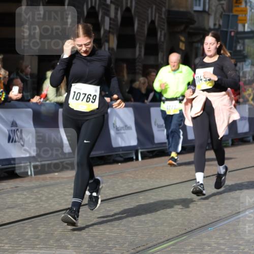 05.10.2025 - 20. swb-Marathon Bremen Strokosch-Dieckow http://msf.ph/oto/9260233 05.10.2025 11:05:47 Ziel 7777, 9423, 9907, 10197, 10529, 10619, 10769, 11455 meine-sportfotos.de