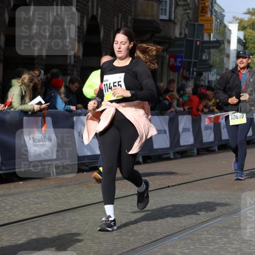 05.10.2025 - 20. swb-Marathon Bremen Strokosch-Dieckow http://msf.ph/oto/9260298 05.10.2025 11:05:48 Ziel 7777, 9423, 9907, 10619, 10769, 11455 meine-sportfotos.de