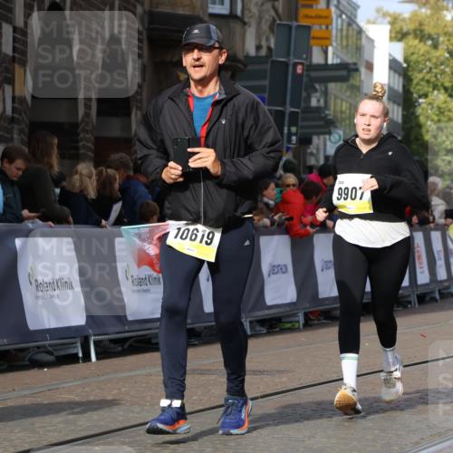05.10.2025 - 20. swb-Marathon Bremen Strokosch-Dieckow http://msf.ph/oto/9260339 05.10.2025 11:05:49 Ziel 7777, 9423, 9907, 10619, 10769, 11455 meine-sportfotos.de