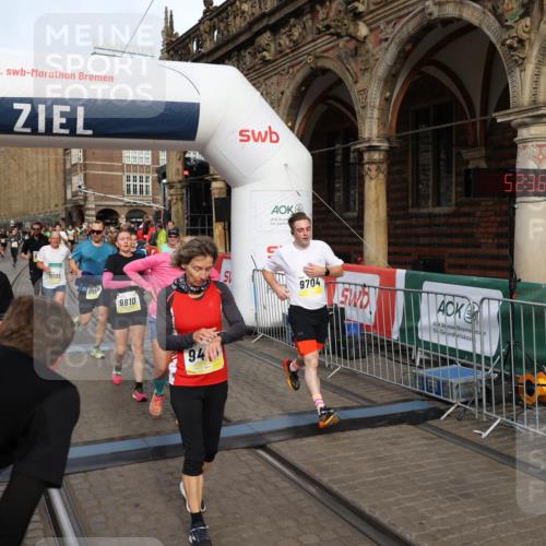 05.10.2025 - 20. swb-Marathon Bremen Yannick Fuchs http://msf.ph/oto/9260522 05.10.2025 10:48:31 Ziel 8787, 9223, 9298, 9404, 9641, 9665, 9704, 9810, 9958, 10109, 10131, 10211, 11119, 11292, 11637 meine-sportfotos.de