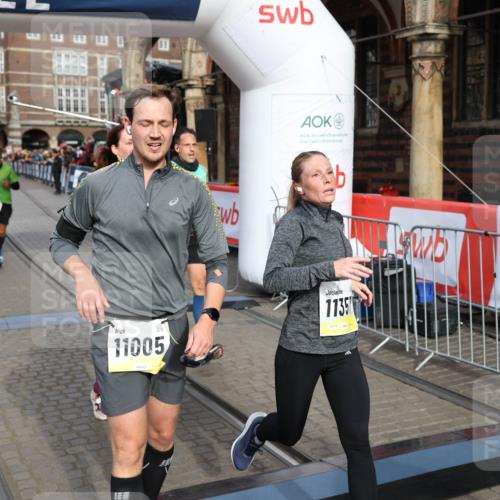 05.10.2025 - 20. swb-Marathon Bremen Yannick Fuchs http://msf.ph/oto/9260666 05.10.2025 10:48:38 Ziel 8787, 9298, 9385, 9437, 9478, 9665, 9958, 10109, 10131, 10177, 10211, 10685, 11005, 11357, 11505 meine-sportfotos.de