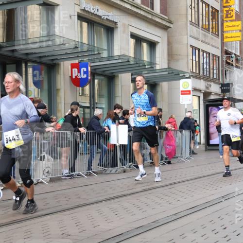 05.10.2025 - 20. swb-Marathon Bremen Strokosch-Dieckow http://msf.ph/oto/9260670 05.10.2025 11:00:47 Ziel 9182, 9208, 9305, 9443, 9600, 9613, 9880, 9925, 9954, 10228, 10258, 10359, 10477, 10544, 10630, 10762, 10914, 11053, 11337, 11338, 11524, 11597, 11680, 11719, 9182, 9208, 9305, 9443, 9600, 9613, 9880, 9925, 9954, 10228, 10258, 10359, 10477, 10544, 10630, 10762, 10914, 11053, 11337, 11338, 11524, 11597, 11680, 11719 meine-sportfotos.de