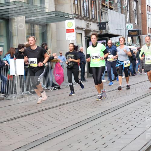 05.10.2025 - 20. swb-Marathon Bremen Strokosch-Dieckow http://msf.ph/oto/9260838 05.10.2025 11:00:56 Ziel 9182, 9305, 9443, 9613, 9880, 9925, 10477, 10544, 10630, 10762, 10914, 11053, 11194, 11337, 11338, 11524, 11597, 11633, 11680, 11688, 11719, 9182, 9305, 9443, 9613, 9880, 9925, 10477, 10544, 10630, 10762, 10914, 11053, 11194, 11337, 11338, 11524, 11597, 11633, 11680, 11688, 11719 meine-sportfotos.de