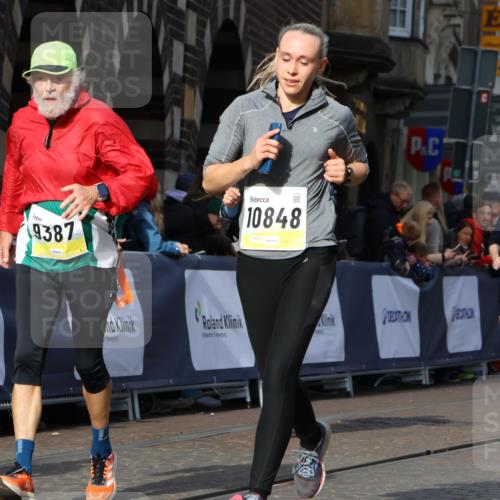 05.10.2025 - 20. swb-Marathon Bremen Strokosch-Dieckow http://msf.ph/oto/9260996 05.10.2025 11:06:11 Ziel 7979, 9228, 9387, 9438, 9523, 9712, 9786, 10152, 10192, 10243, 10249, 10374, 10404, 10462, 10623, 10848, 11065, 11092, 11169, 11231, 11296, 11433 meine-sportfotos.de