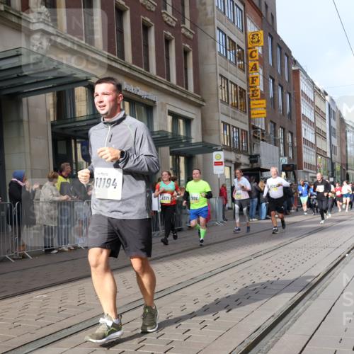 05.10.2025 - 20. swb-Marathon Bremen Strokosch-Dieckow http://msf.ph/oto/9261146 05.10.2025 11:01:11 Ziel 7908, 9269, 9278, 9286, 9294, 9322, 9371, 9432, 9782, 9925, 10026, 10030, 10056, 10157, 10324, 10336, 10370, 10562, 11194, 11223, 11463, 11493, 11633, 11688, 11732, 11733, 7908, 9269, 9278, 9286, 9294, 9322, 9371, 9432, 9782, 9925, 10026, 10030, 10056, 10157, 10324, 10336, 10370, 10562, 11194, 11223, 11463, 11493, 11633, 11688, 11732, 11733 meine-sportfotos.de