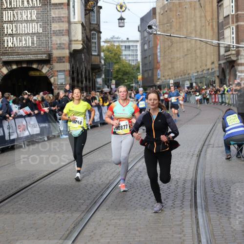05.10.2025 - 20. swb-Marathon Bremen Yannick Fuchs http://msf.ph/oto/9261255 05.10.2025 10:49:00 Ziel 7414, 9255, 9482, 9583, 9674, 10047, 10877, 11248 meine-sportfotos.de