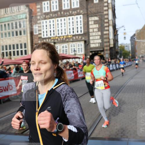 05.10.2025 - 20. swb-Marathon Bremen Yannick Fuchs http://msf.ph/oto/9261368 05.10.2025 10:49:02 Ziel 7414, 9255, 9583, 9674, 10047, 10877, 10973, 11248 meine-sportfotos.de