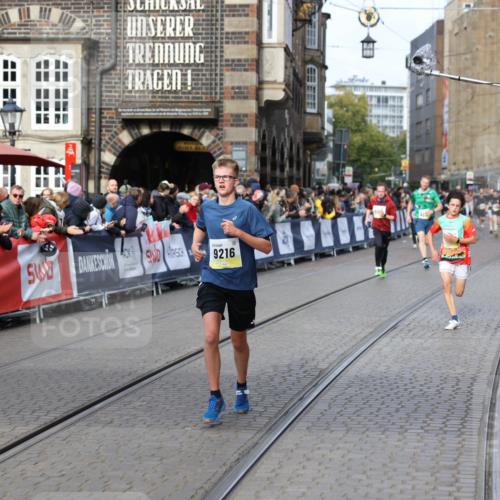 05.10.2025 - 20. swb-Marathon Bremen Yannick Fuchs http://msf.ph/oto/9261506 05.10.2025 10:49:06 Ziel 9216, 9255, 9583, 10047, 10733, 10877, 10973, 11248 meine-sportfotos.de