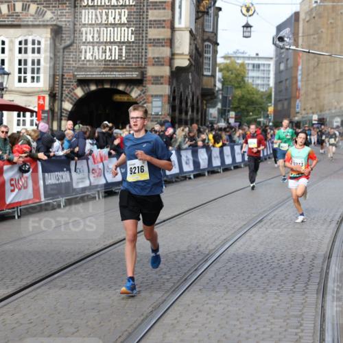 05.10.2025 - 20. swb-Marathon Bremen Yannick Fuchs http://msf.ph/oto/9261524 05.10.2025 10:49:06 Ziel 9216, 9255, 9583, 10047, 10733, 10877, 10973, 11248 meine-sportfotos.de