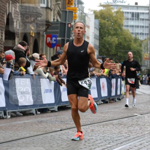 05.10.2025 - 20. swb-Marathon Bremen Strokosch-Dieckow http://msf.ph/oto/9261813 05.10.2025 12:57:41 Ziel 1088, 2168, 2909, 4635 meine-sportfotos.de