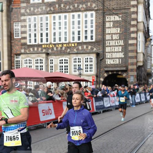 05.10.2025 - 20. swb-Marathon Bremen Yannick Fuchs http://msf.ph/oto/9261894 05.10.2025 10:49:15 Ziel 7202, 9014, 9216, 9317, 9457, 9556, 10016, 10449, 10733, 11673, 11695 meine-sportfotos.de