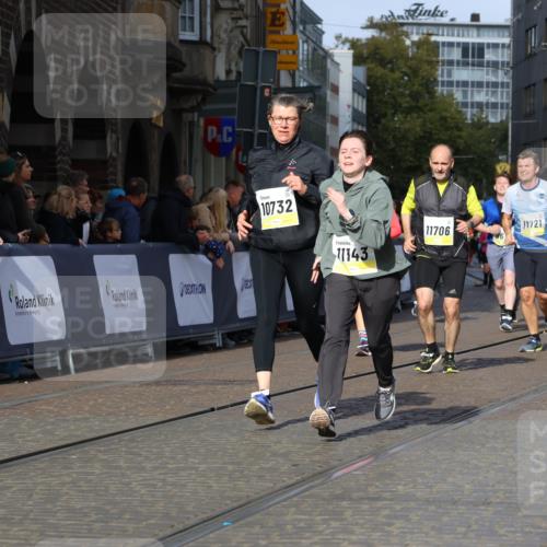 05.10.2025 - 20. swb-Marathon Bremen Strokosch-Dieckow http://msf.ph/oto/9261982 05.10.2025 11:06:31 Ziel 9178, 9357, 9619, 9764, 9998, 10699, 10732, 10912, 11027, 11143, 11270, 11324, 11365, 11706 meine-sportfotos.de