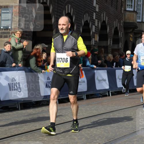 05.10.2025 - 20. swb-Marathon Bremen Strokosch-Dieckow http://msf.ph/oto/9262239 05.10.2025 11:06:35 Ziel 9178, 9357, 9619, 10239, 10699, 10732, 11027, 11324, 11605, 11706, 11721, 11746, 11747 meine-sportfotos.de