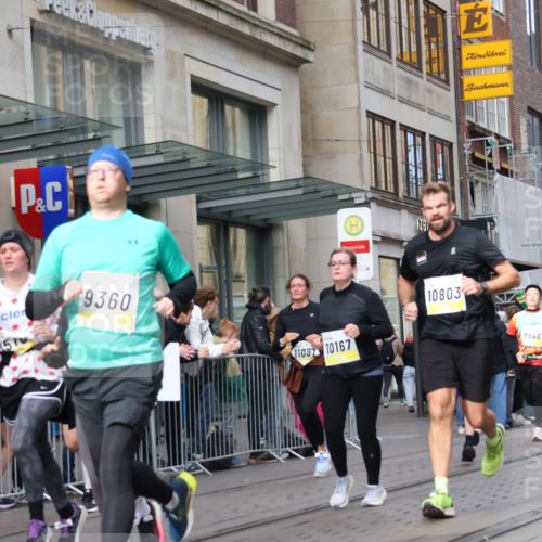 05.10.2025 - 20. swb-Marathon Bremen Strokosch-Dieckow http://msf.ph/oto/9262332 05.10.2025 11:02:31 Ziel 9229, 9331, 9360, 9516, 9644, 9661, 9662, 9841, 9846, 9893, 10129, 10167, 10207, 10510, 10530, 10656, 10734, 10777, 10803, 10804, 10825, 10826, 10876, 10940, 11024, 11087, 11193, 11312, 11376, 11504, 11576, 11667, 11668, 11735, 9229, 9331, 9360, 9516, 9644, 9661, 9662, 9841, 9846, 9893, 10129, 10167, 10207, 10510, 10530, 10656, 10734, 10777, 10803, 10804, 10825, 10826, 10876, 10940, 11024, 11087, 11193, 11312, 11376, 11504, 11735 meine-sportfotos.de