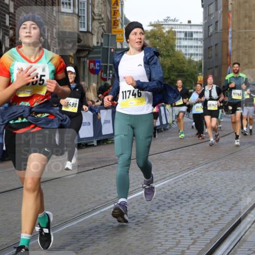 05.10.2025 - 20. swb-Marathon Bremen Strokosch-Dieckow http://msf.ph/oto/9262418 05.10.2025 11:06:40 Ziel 9178, 9357, 9619, 10001, 10239, 10498, 10747, 10748, 10937, 11027, 11565, 11605, 11721, 11746, 11747 meine-sportfotos.de