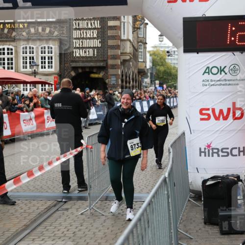 05.10.2025 - 20. swb-Marathon Bremen Yannick Fuchs http://msf.ph/oto/9262985 05.10.2025 11:24:26 Ziel 9733, 11190 meine-sportfotos.de