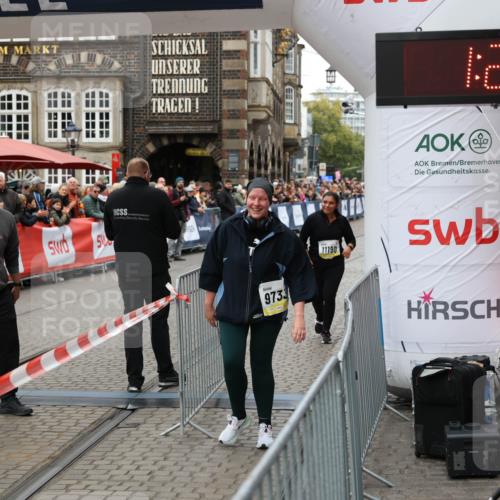 05.10.2025 - 20. swb-Marathon Bremen Yannick Fuchs http://msf.ph/oto/9262995 05.10.2025 11:24:26 Ziel 9733, 11190 meine-sportfotos.de