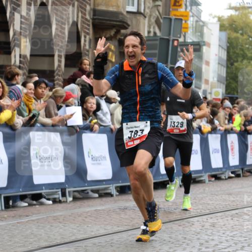05.10.2025 - 20. swb-Marathon Bremen Strokosch-Dieckow http://msf.ph/oto/9263042 05.10.2025 12:58:15 Ziel 383, 1329, 1520, 3294 meine-sportfotos.de