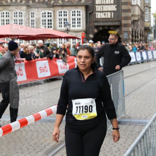 05.10.2025 - 20. swb-Marathon Bremen Yannick Fuchs http://msf.ph/oto/9263160 05.10.2025 11:24:31 Ziel 9733, 11190 meine-sportfotos.de
