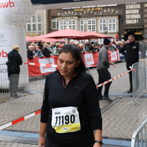 05.10.2025 - 20. swb-Marathon Bremen Yannick Fuchs http://msf.ph/oto/9263217 05.10.2025 11:24:33 Ziel 11190 meine-sportfotos.de