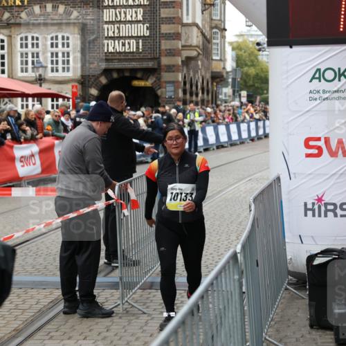 05.10.2025 - 20. swb-Marathon Bremen Yannick Fuchs http://msf.ph/oto/9263243 05.10.2025 11:25:11 Ziel 10096, 10133 meine-sportfotos.de