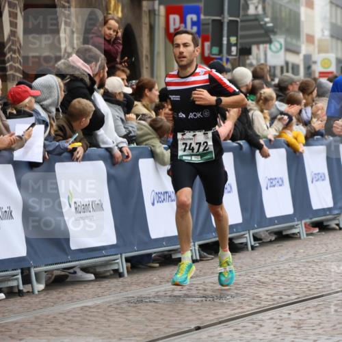 05.10.2025 - 20. swb-Marathon Bremen Strokosch-Dieckow http://msf.ph/oto/9263322 05.10.2025 12:58:24 Ziel 1392, 5741, 7269, 7405, 7472, 7816 meine-sportfotos.de