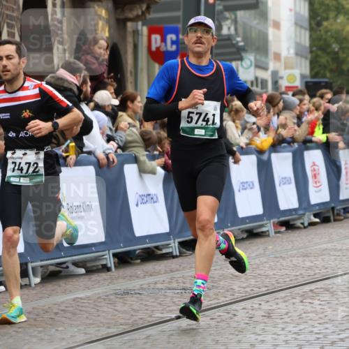 05.10.2025 - 20. swb-Marathon Bremen Strokosch-Dieckow http://msf.ph/oto/9263348 05.10.2025 12:58:25 Ziel 1392, 5741, 7269, 7405, 7472, 7816 meine-sportfotos.de