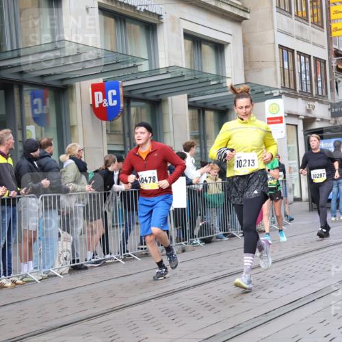 05.10.2025 - 20. swb-Marathon Bremen Strokosch-Dieckow http://msf.ph/oto/9263371 05.10.2025 11:03:22 Ziel 7199, 7788, 9241, 9315, 9379, 9486, 9498, 9571, 9850, 9940, 10106, 10213, 10238, 10297, 10478, 10603, 10604, 10711, 10713, 11039, 11272, 11306, 11522, 11589, 7199, 7788, 9241, 9315, 9379, 9486, 9498, 9571, 9850, 9940, 10106, 10213, 10238, 10297, 10478, 10603, 10604, 10711, 10713, 11039, 11272, 11306, 11522, 11589 meine-sportfotos.de