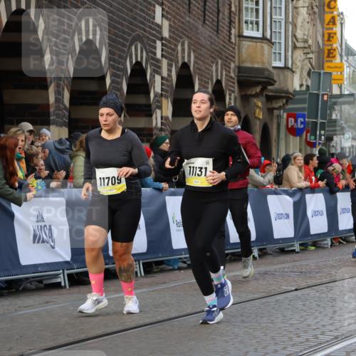 05.10.2025 - 20. swb-Marathon Bremen Strokosch-Dieckow http://msf.ph/oto/9263464 05.10.2025 11:07:03 Ziel 9491, 9890, 9901, 10193, 10371, 10396, 10788, 10991, 11131, 11709 meine-sportfotos.de