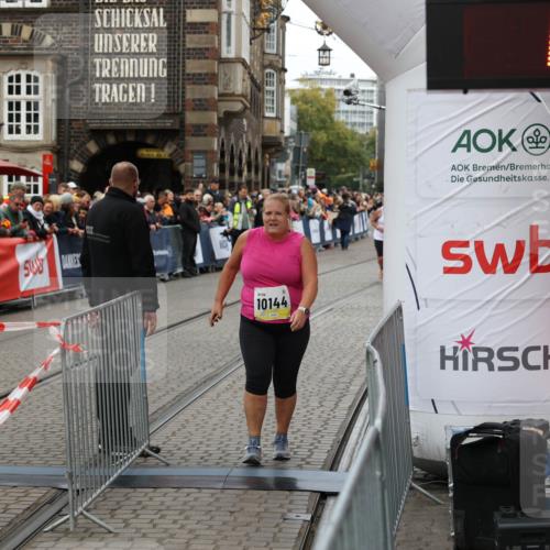 05.10.2025 - 20. swb-Marathon Bremen Yannick Fuchs http://msf.ph/oto/9263558 05.10.2025 11:26:11 Ziel 10144 meine-sportfotos.de