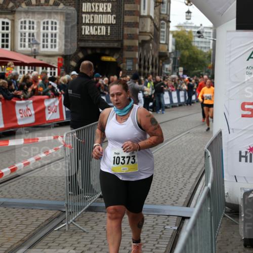 05.10.2025 - 20. swb-Marathon Bremen Yannick Fuchs http://msf.ph/oto/9263633 05.10.2025 11:26:22 Ziel 10373 meine-sportfotos.de