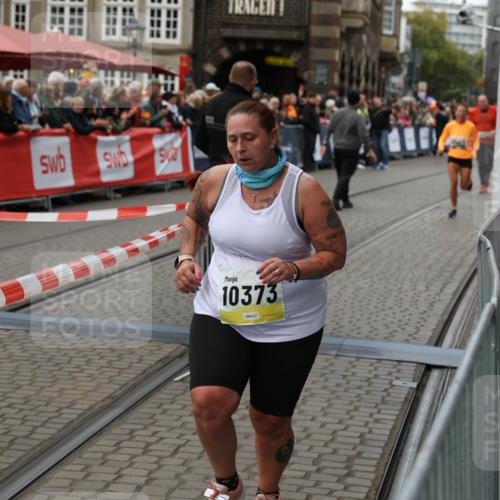 05.10.2025 - 20. swb-Marathon Bremen Yannick Fuchs http://msf.ph/oto/9263655 05.10.2025 11:26:22 Ziel 10373 meine-sportfotos.de